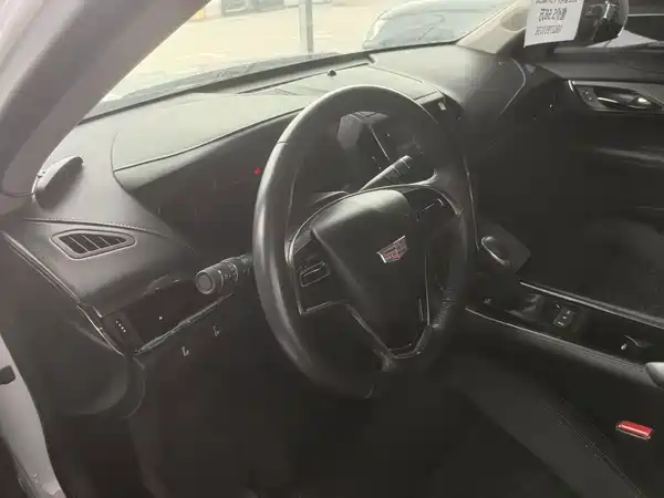 Cadillac ATS-L 2018