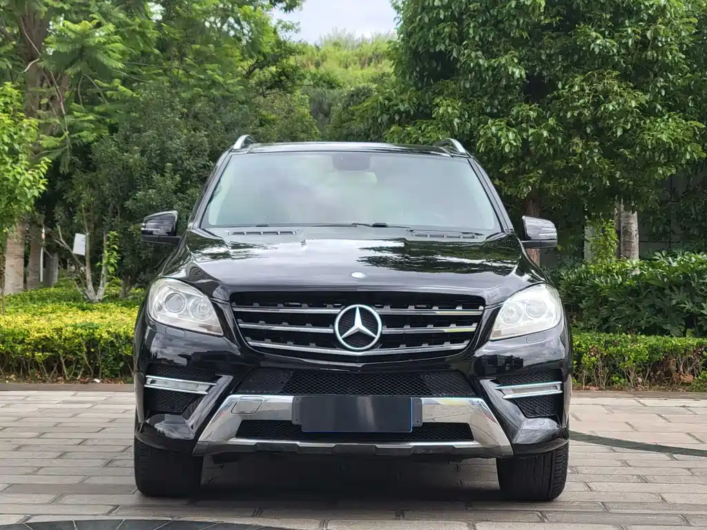 Mercedes-Benz M-Class 2014