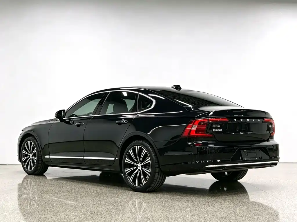 Volvo S90 2021 — фото 3