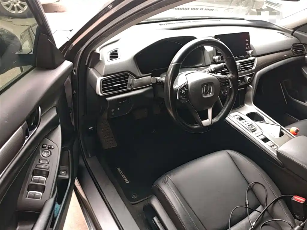 Honda Accord 2021 — фото 23