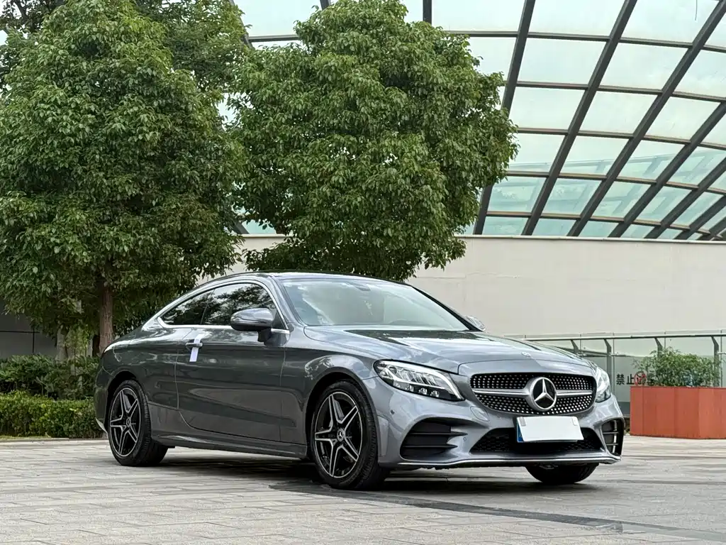 Mercedes-Benz C-Class 2020