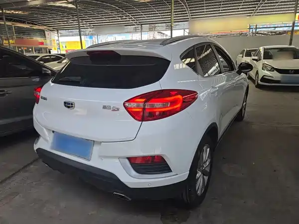 Geely Emgrand GS 2016