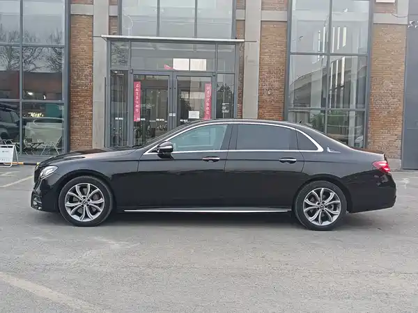 Mercedes-Benz E-Class 2020