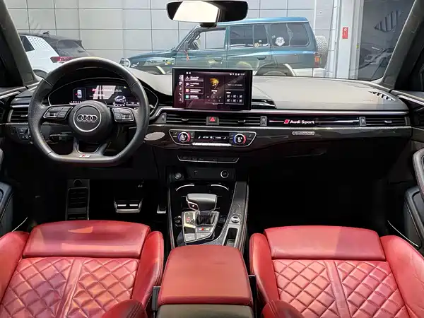 Audi S4 2021