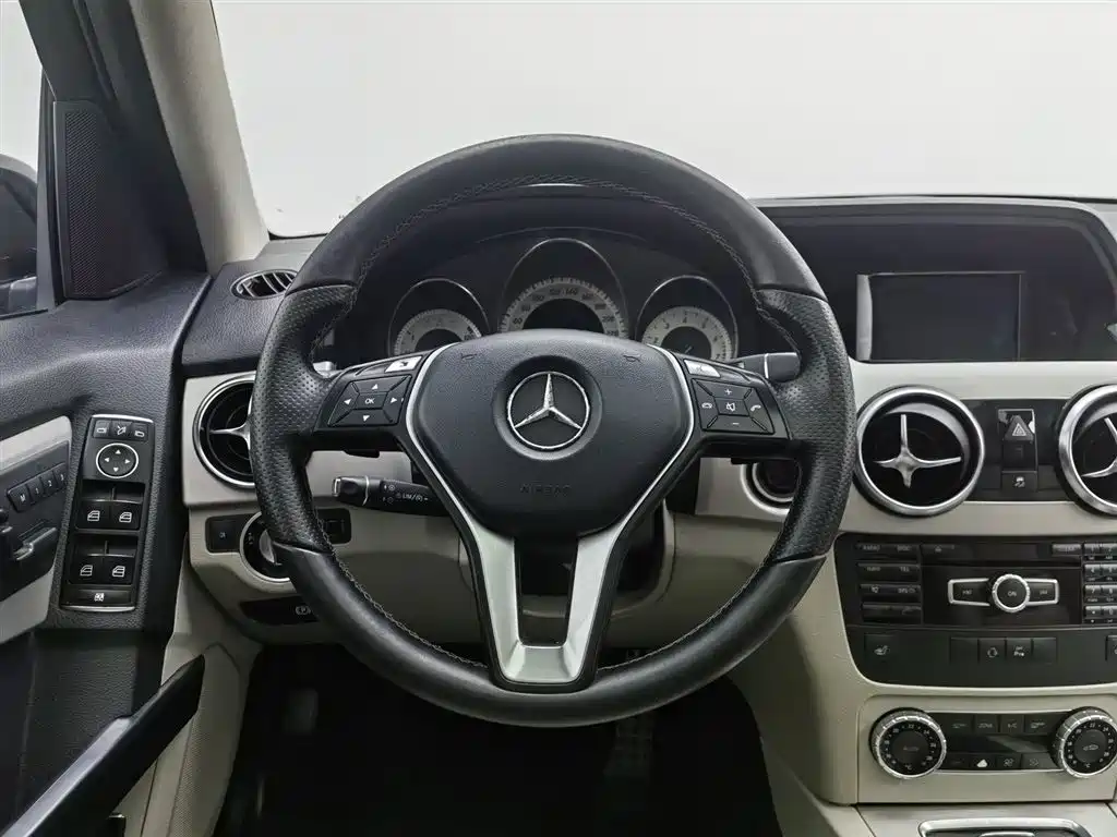 Mercedes-Benz GLK-Class 2014 — фото 11