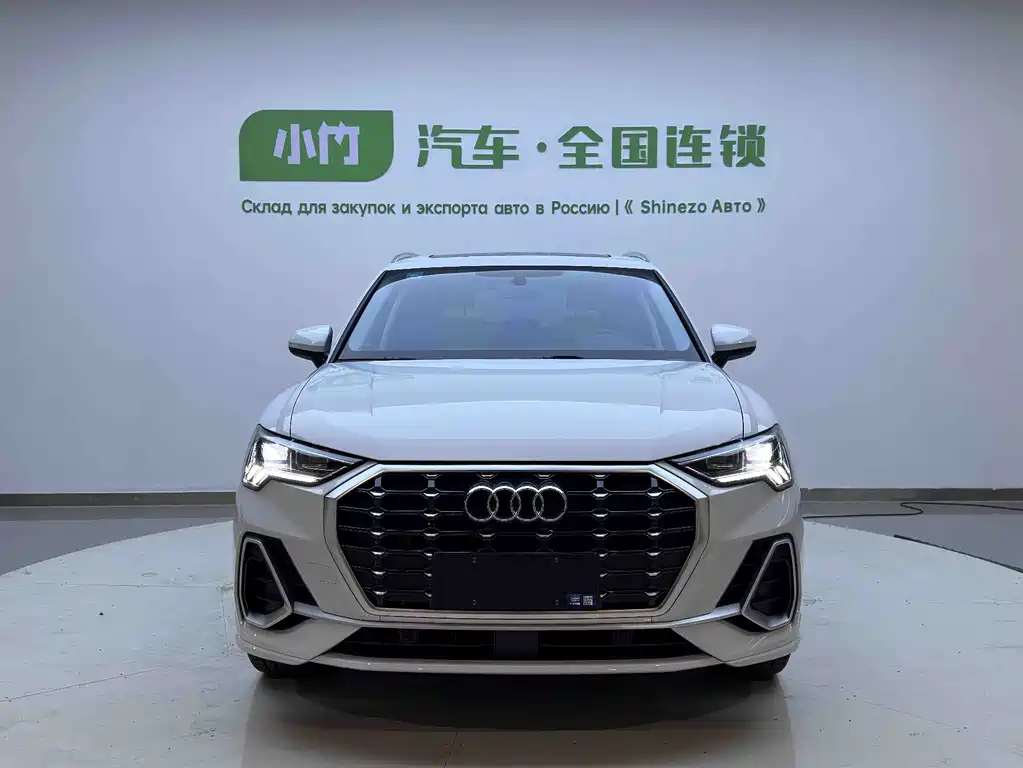 Audi Q3 2023 — фото 3