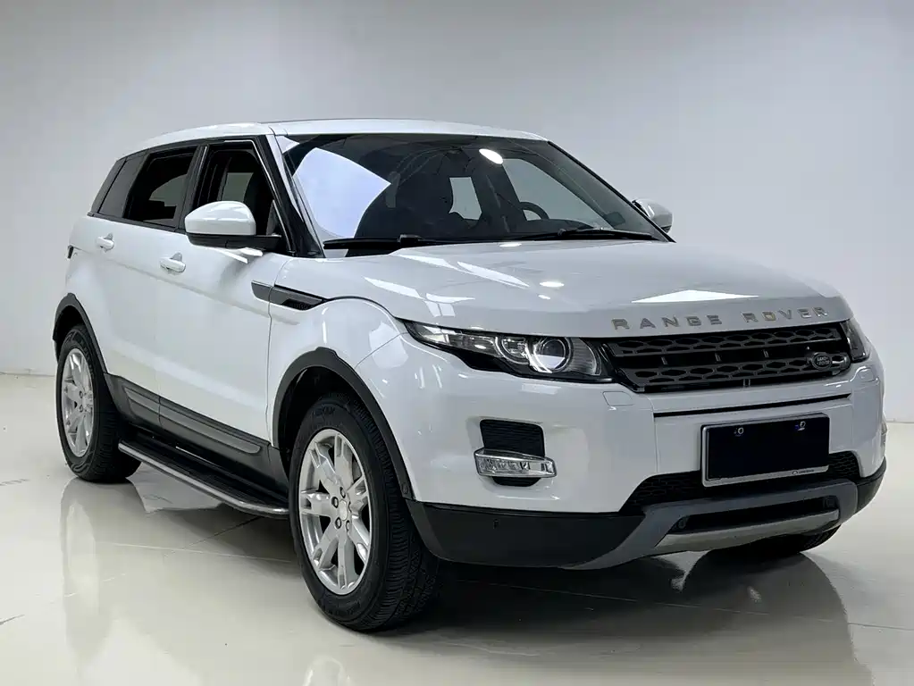 Land Rover Range Rover Evoque 2015 — фото 1