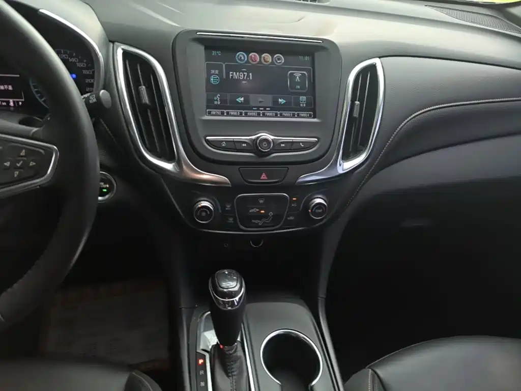 Chevrolet Equinox 2020 — фото 13
