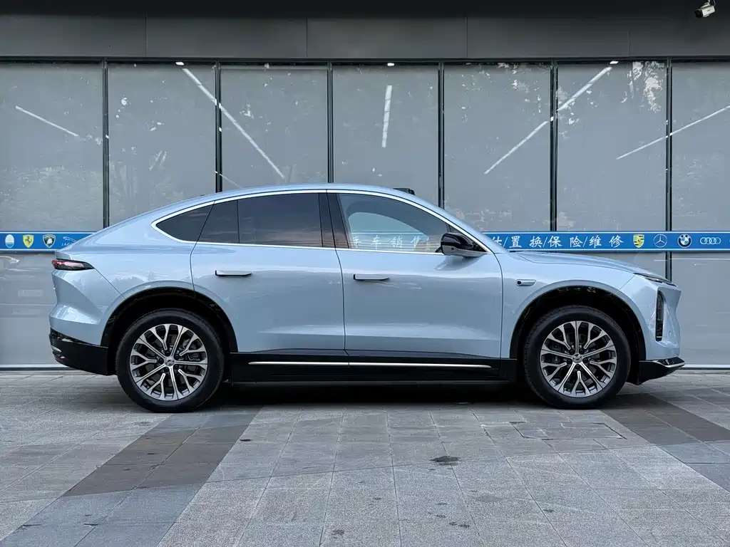 NIO EC6 2025 — фото 10