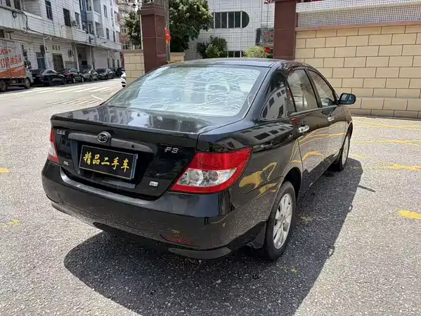 BYD F3 2016