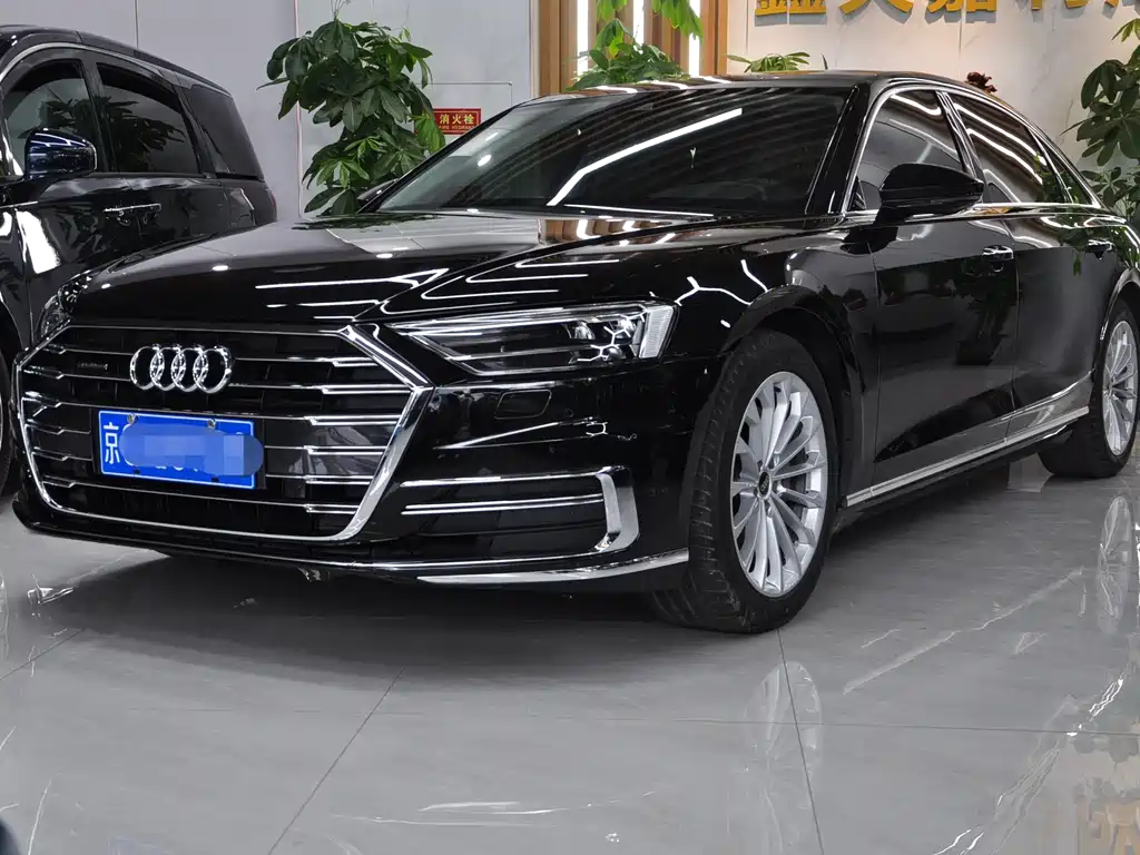 Audi A8 2021