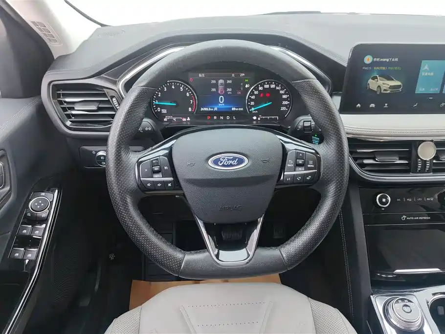 Ford Escape 2023 — фото 15