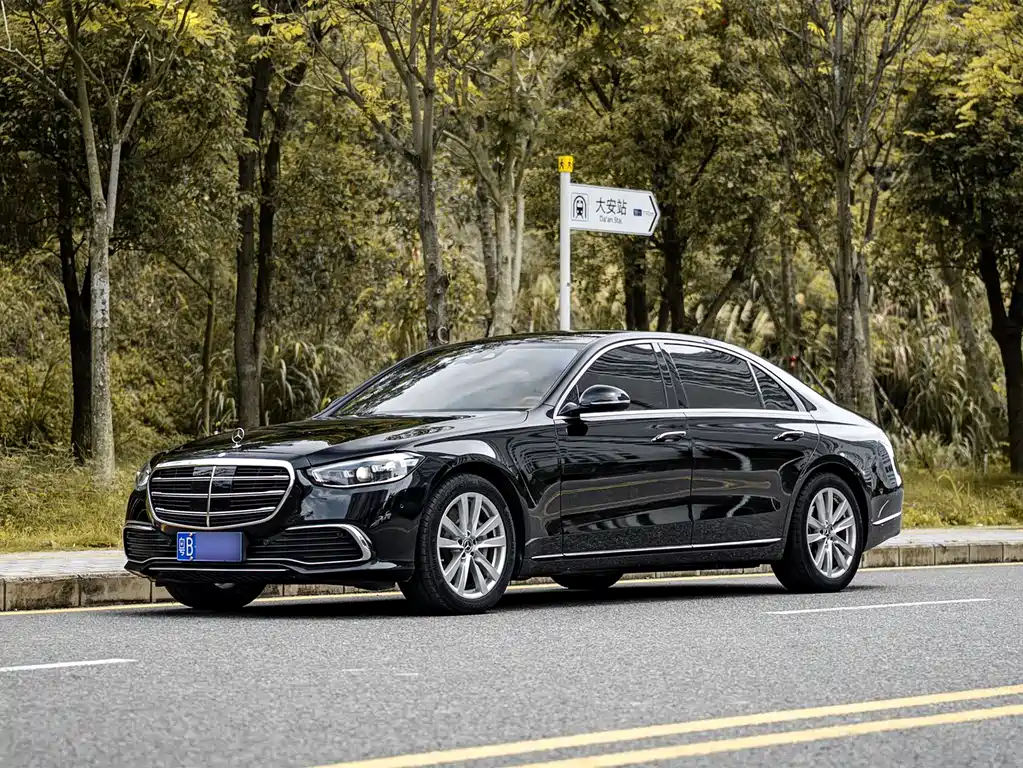 Mercedes-Benz S-Class 2022 — фото 1