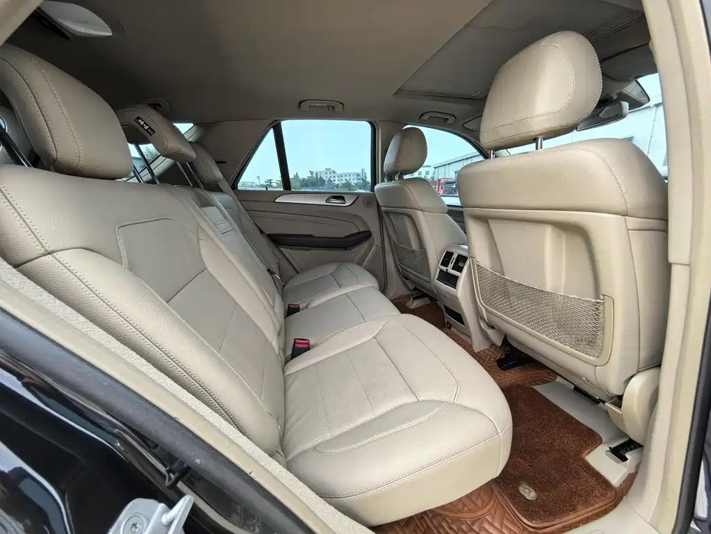 Mercedes-Benz M-Class 2015 — фото 8