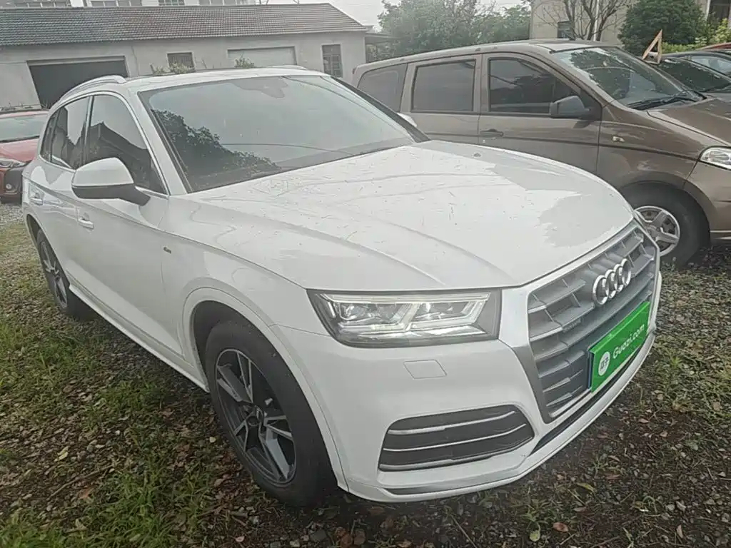 Audi Q5L 2020 — фото 4