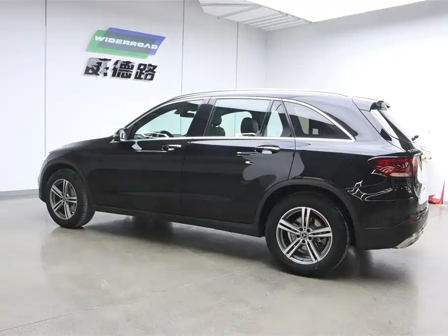 Mercedes-Benz GLC 2021