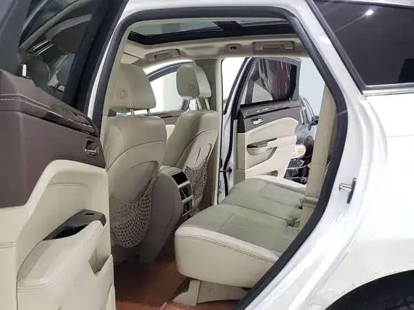 Cadillac SRX 2016