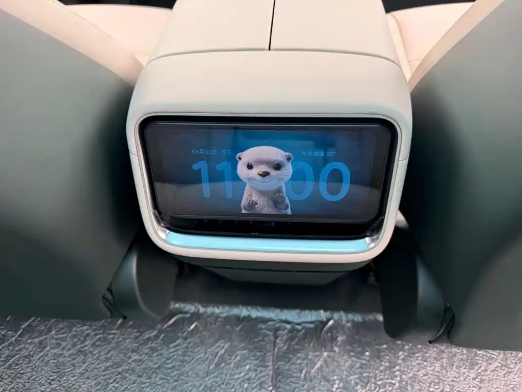 Xiaomi YU7 2025 — фото 17