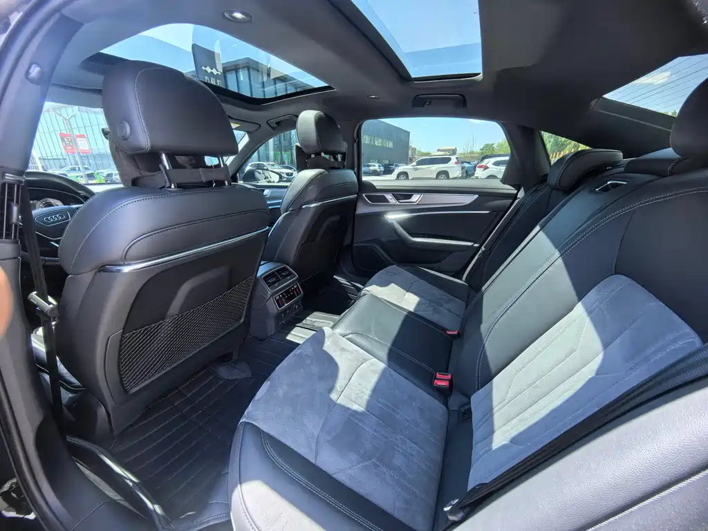 Audi A6L 2024