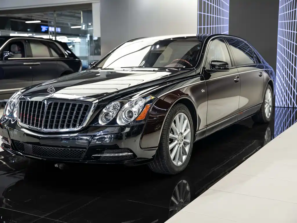 Maybach Maybach 2011 — фото 1