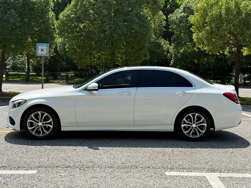 Mercedes-Benz C-Class 2015 — фото 4