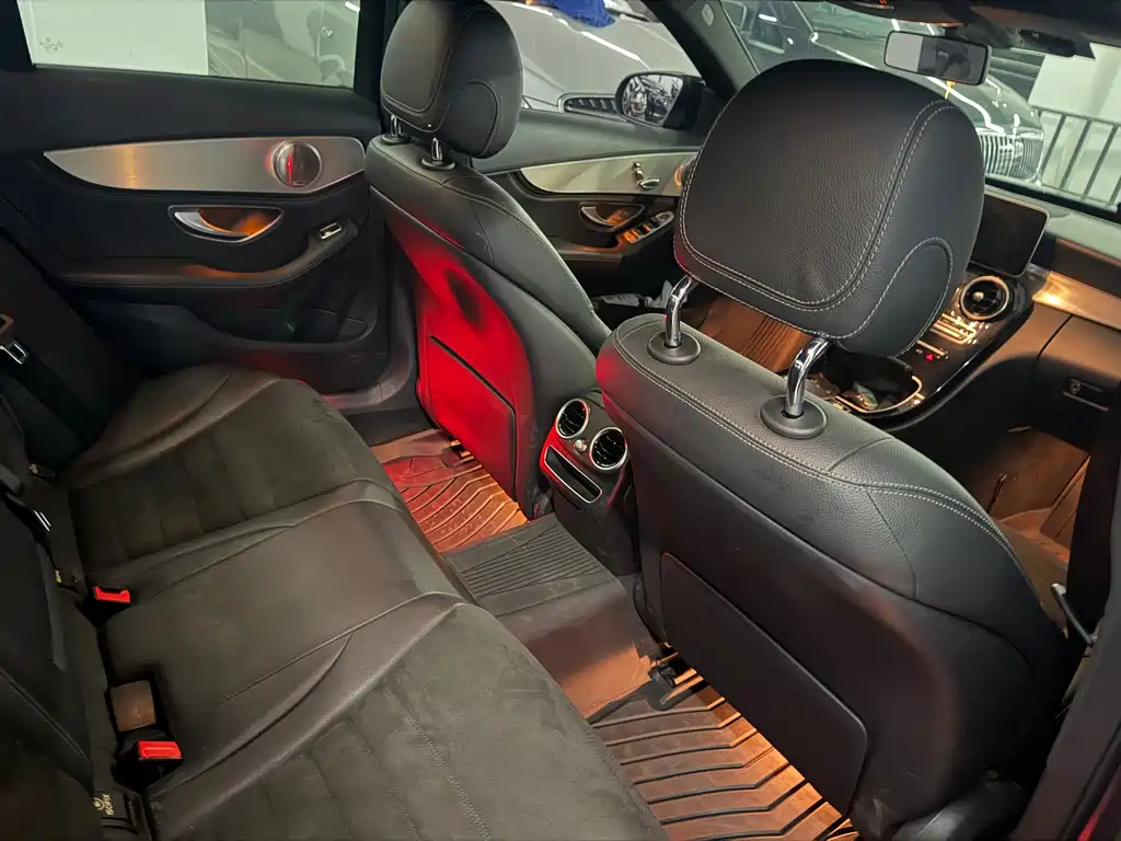 Mercedes-Benz C-Class 2019 — фото 10