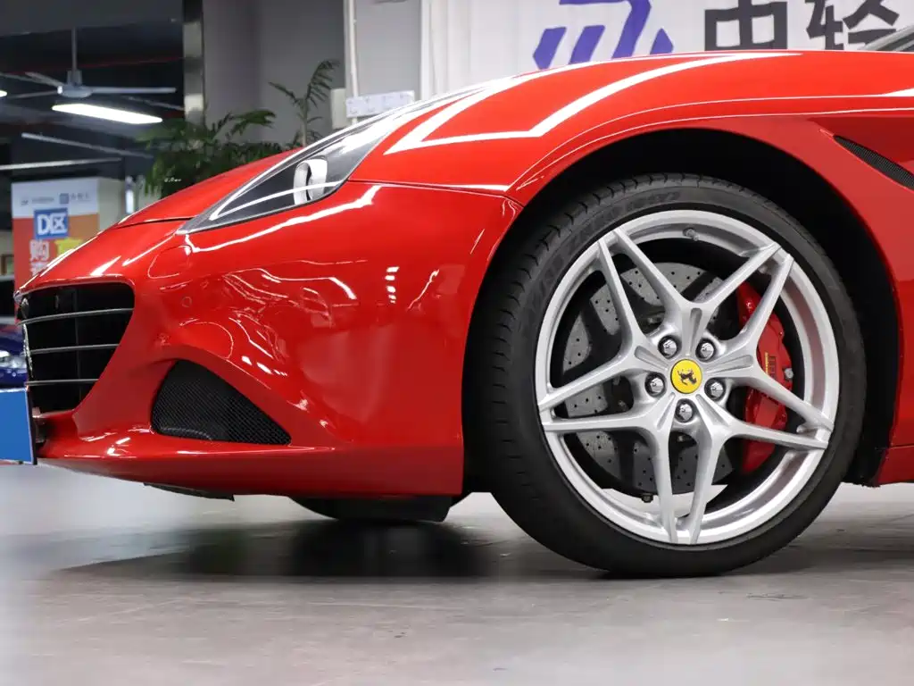 Ferrari California T 2015 — фото 29