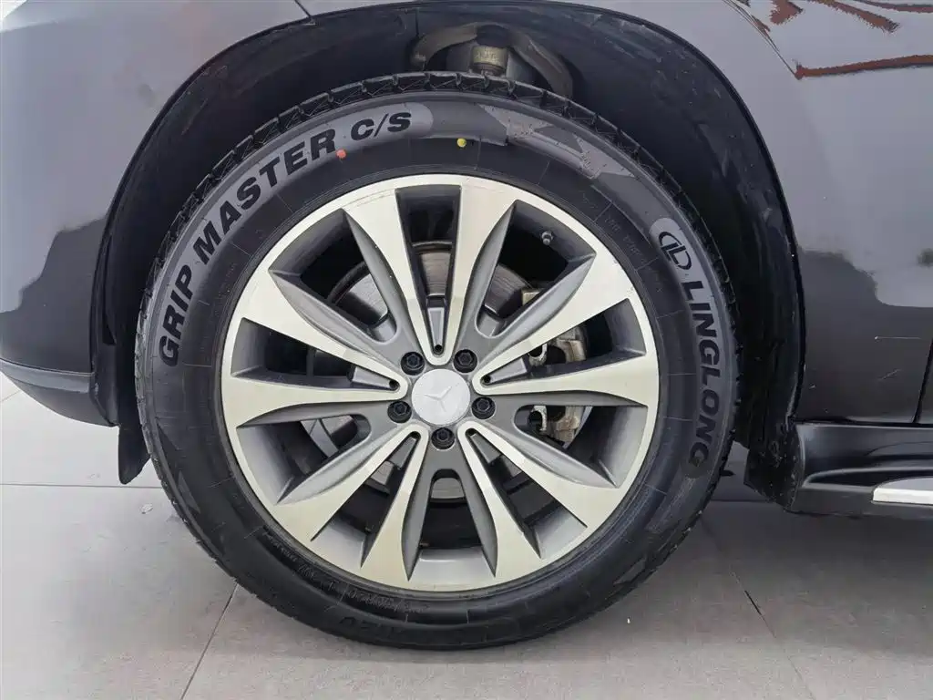 Mercedes-Benz GL-Class 2015 — фото 19