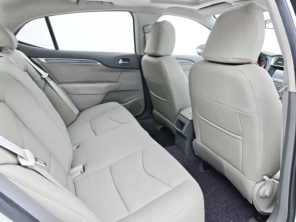 Citroen C4L 2014 — фото 15