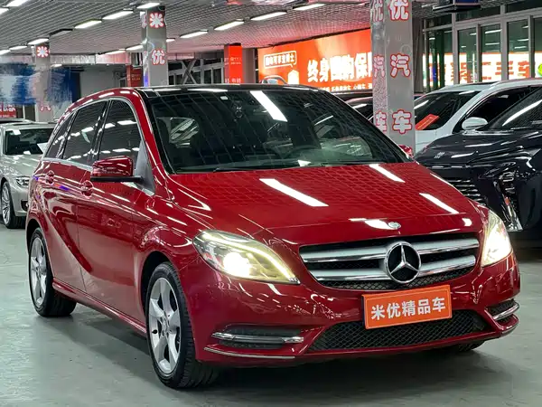 Mercedes-Benz B-Class 2012