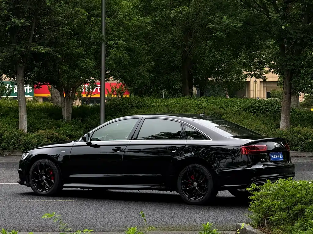 Audi A6L 2018 — фото 17
