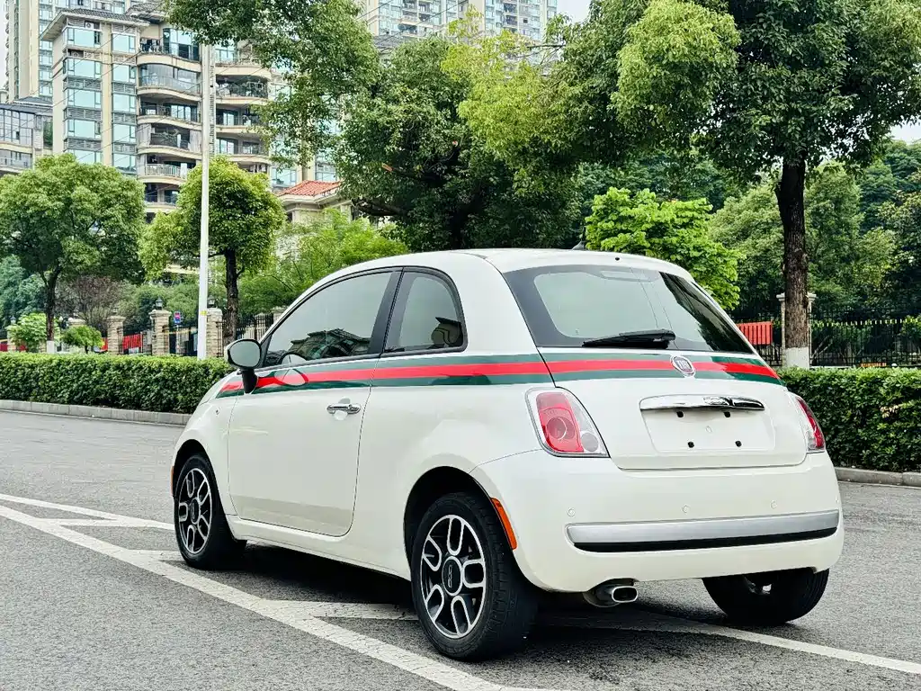 Fiat 500 2012 — фото 20