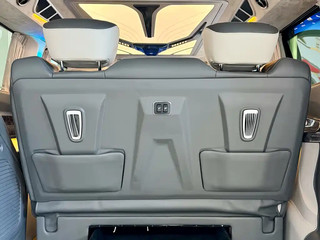 Ford Tourneo 2022 — фото 14