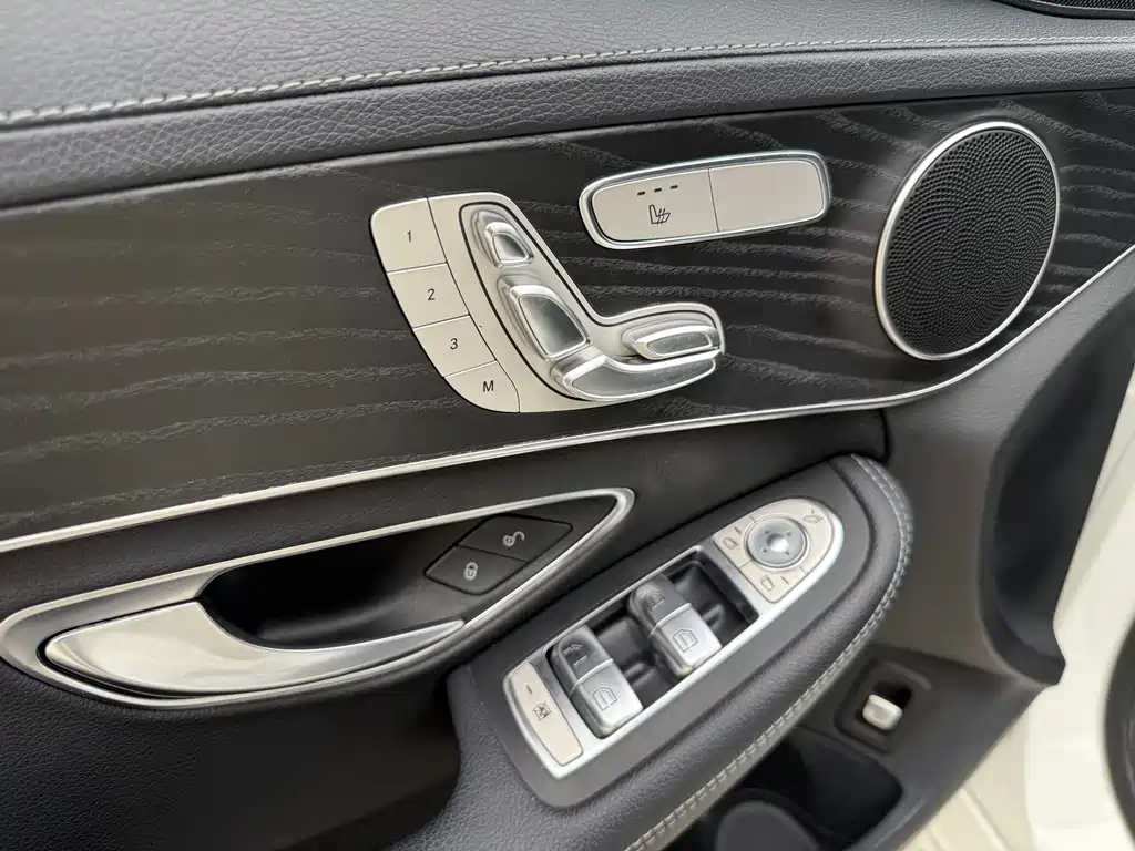 Mercedes-Benz C-Class 2021 — фото 14