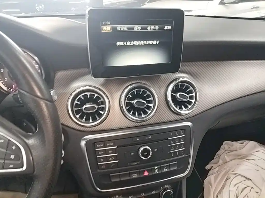 Mercedes-Benz GLA 2017 — фото 13