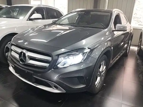 Mercedes-Benz GLA 2017