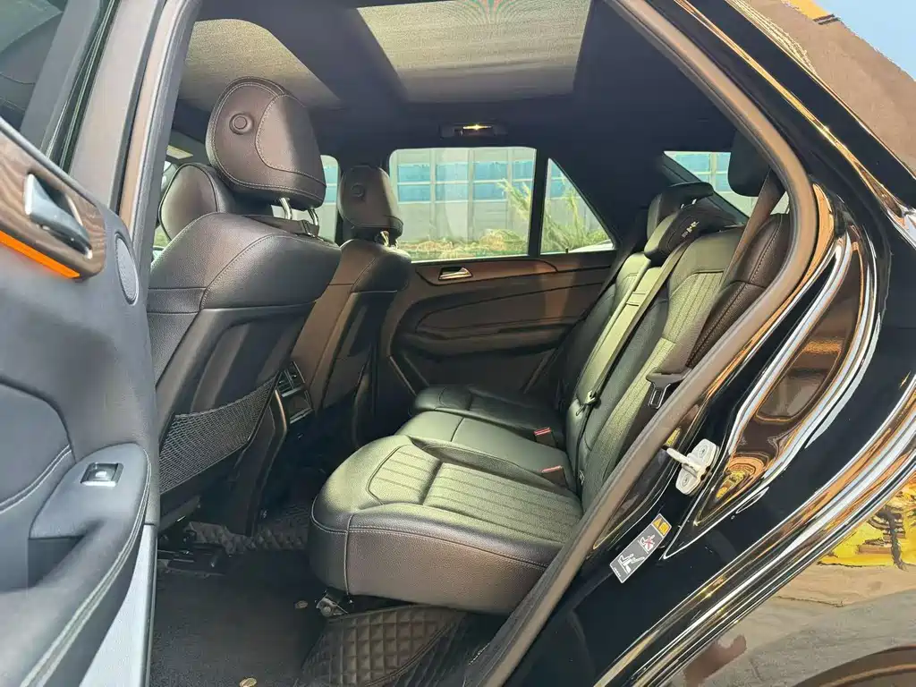Mercedes-Benz GLE 2017