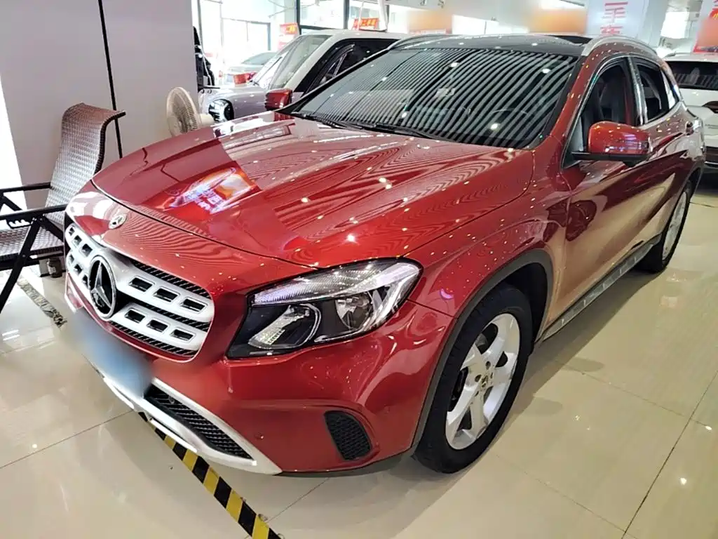 Mercedes-Benz GLA 2018 — фото 1