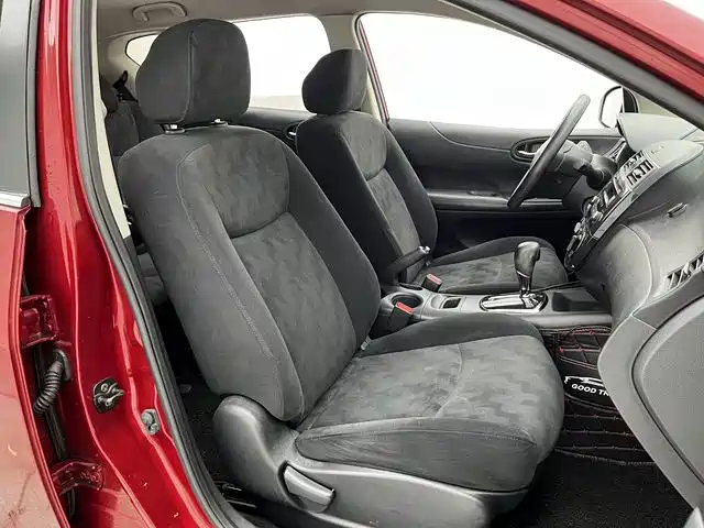 Nissan Tiida 2015 — фото 16
