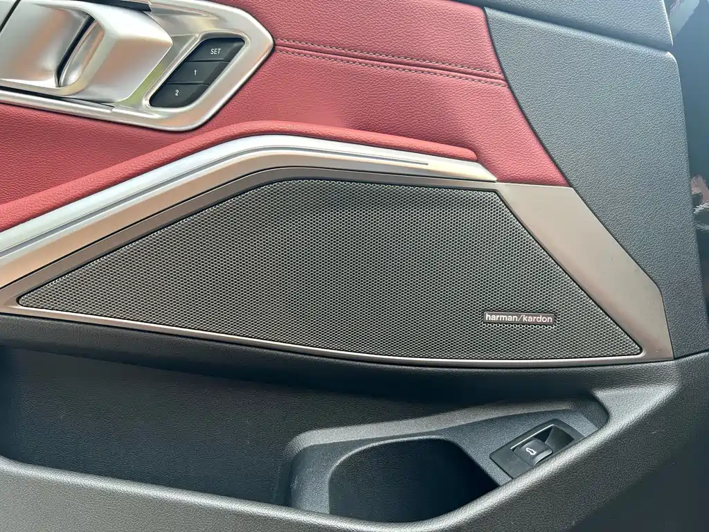 BMW 3 Series 2023 — фото 12