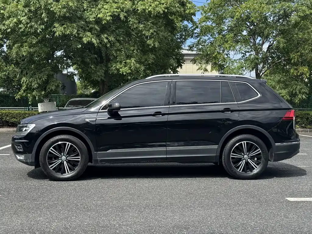 Volkswagen Tiguan L 2020