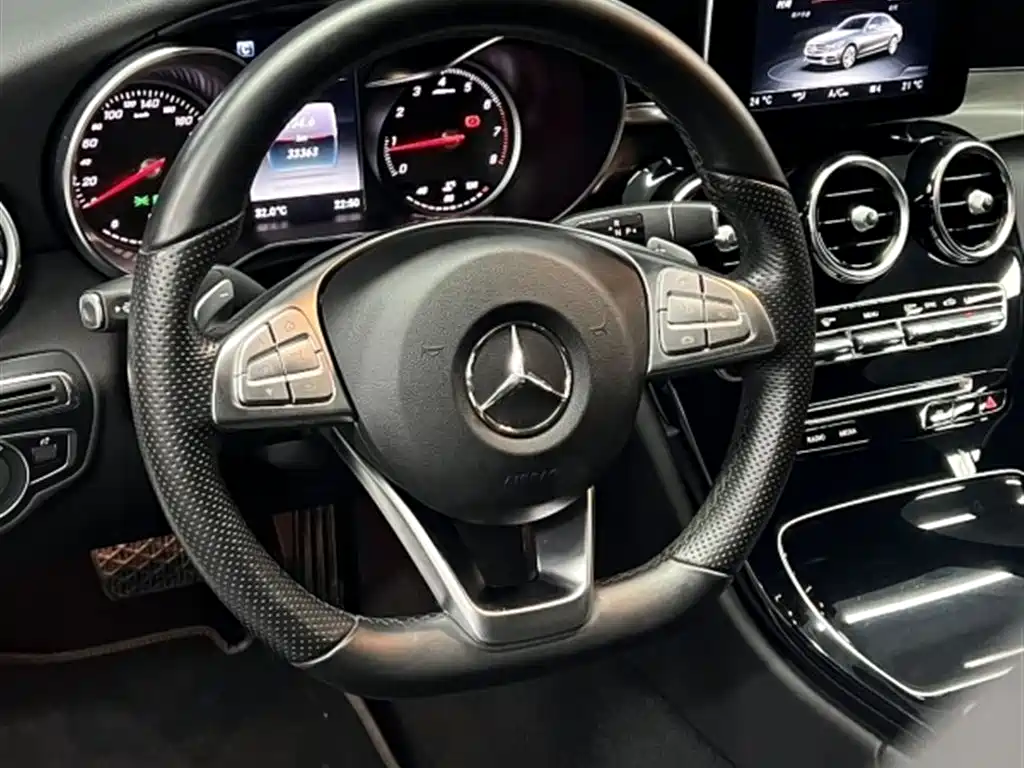 Mercedes-Benz C-Class 2017 — фото 6