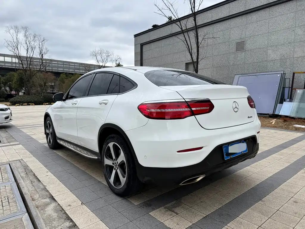 Mercedes-Benz GLC Coupe 2018 — фото 16