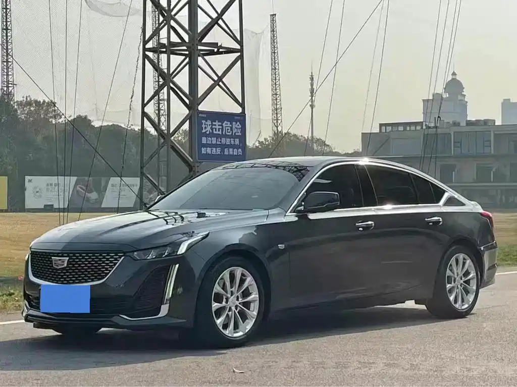 Cadillac CT5 2020 — фото 1