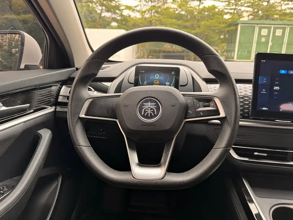 BYD Qin PLUS 2023 — фото 12