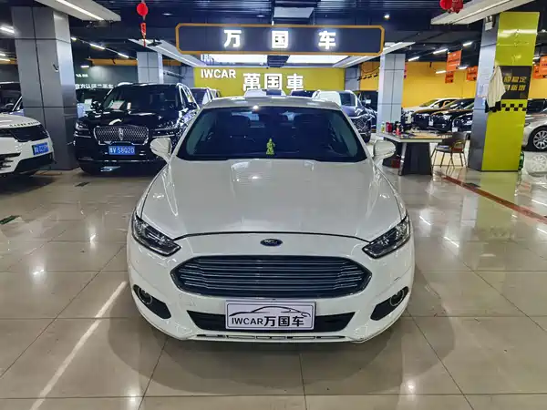 Ford Mondeo 2015