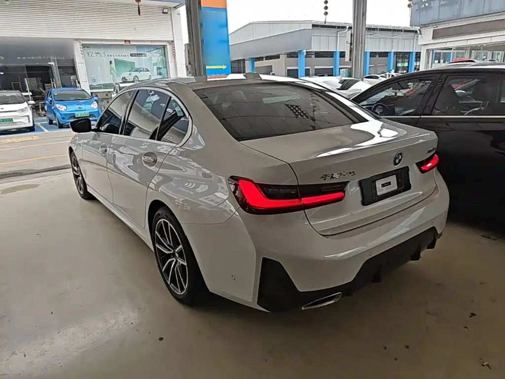 BMW 3 Series 2024