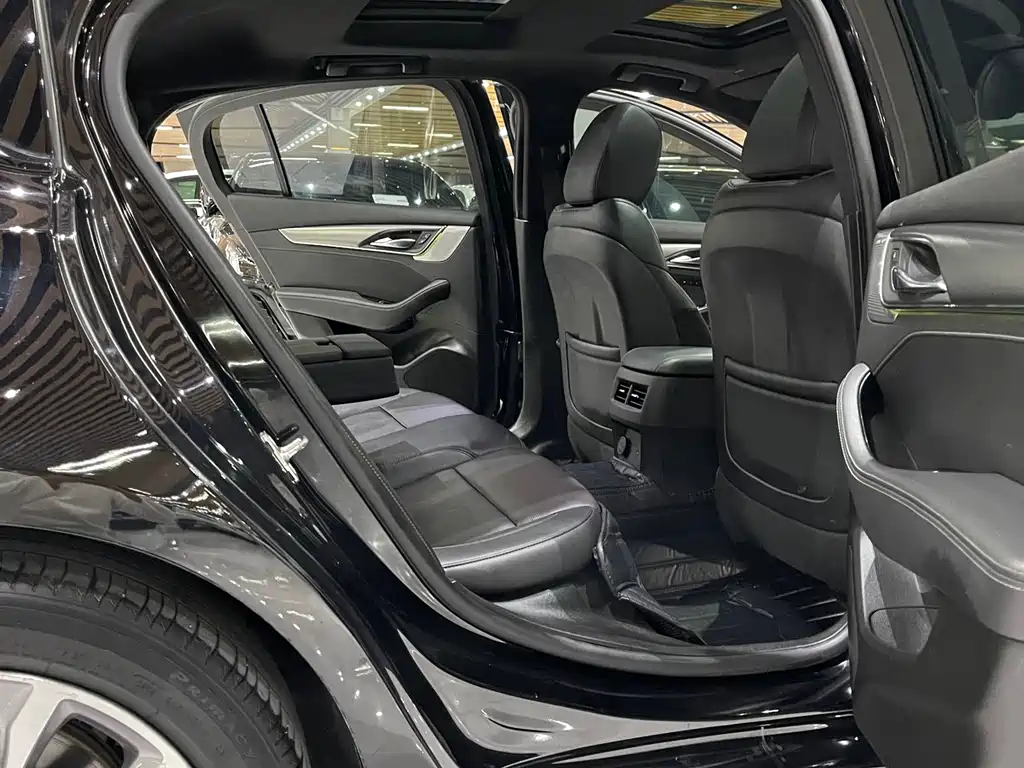 Cadillac CT5 2020 — фото 14