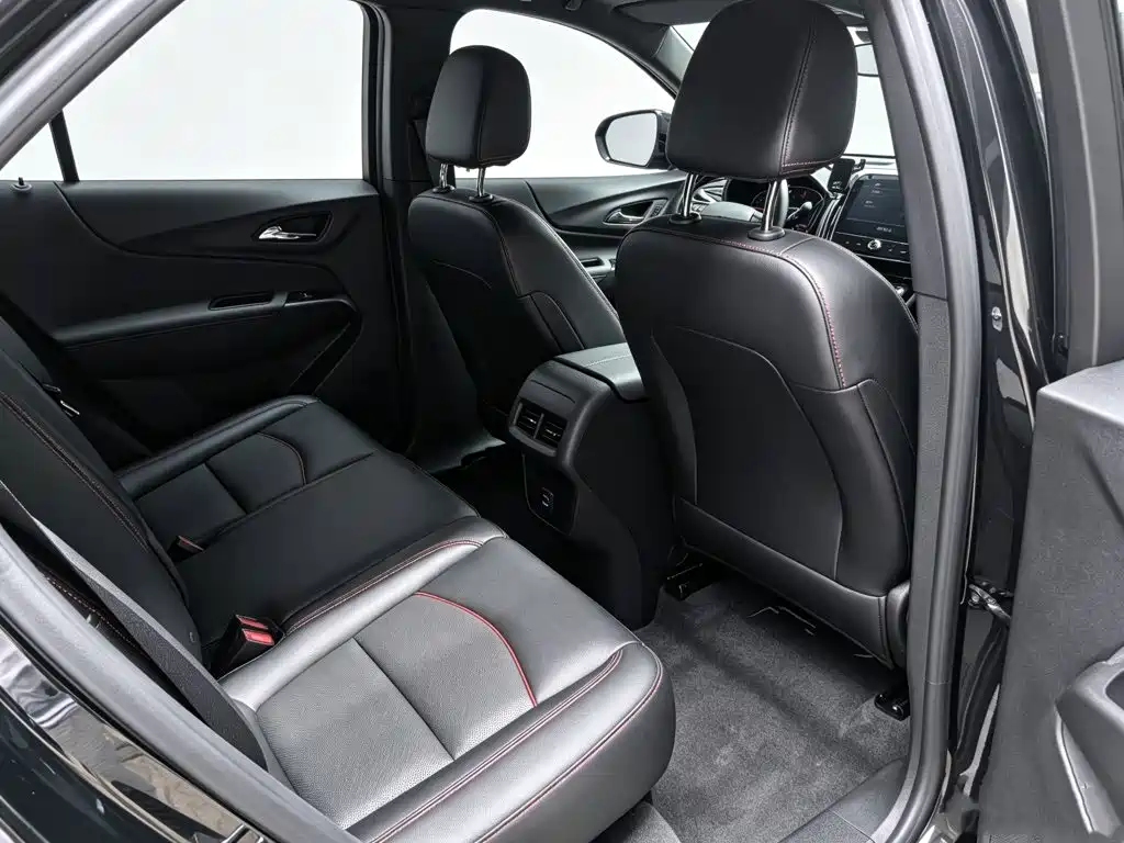 Chevrolet Equinox 2022 — фото 14
