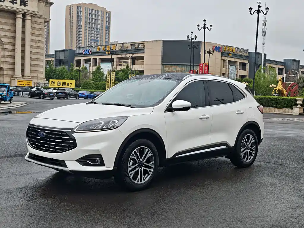 Ford Escape 2022